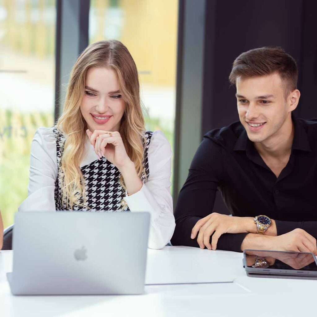 projektowanie sklepow internetowych irlandia - dublin woo commerce ile kosztuje co mozna